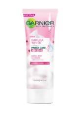 garnier Sakura White Pinkish glow Whip Foam 100mL